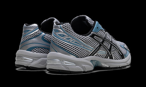 Gel-1130 "Black Blue Silver"